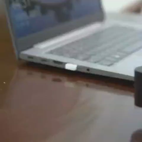 Vacuum Magnetic Suction Cup Folding Swivel Stand – Double-Sided Universal Mobile Phone Holder